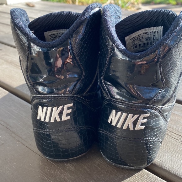 NIKE GRECO SUPREME BLACK WRESTLING SHOES - Picture 8 of 11